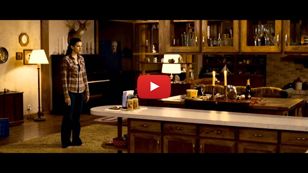 Movies Like Split: 20 Psychological Thrillers to Raise Fear The Strangers (2008)