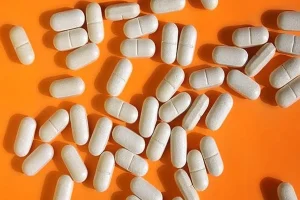 Everything to Know About Adding Biotin Tablets to Your Routine