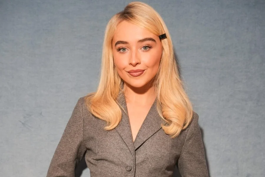 How Sabrina Carpenter Age Influences Her Career and Style Sabrina Carpenter Age