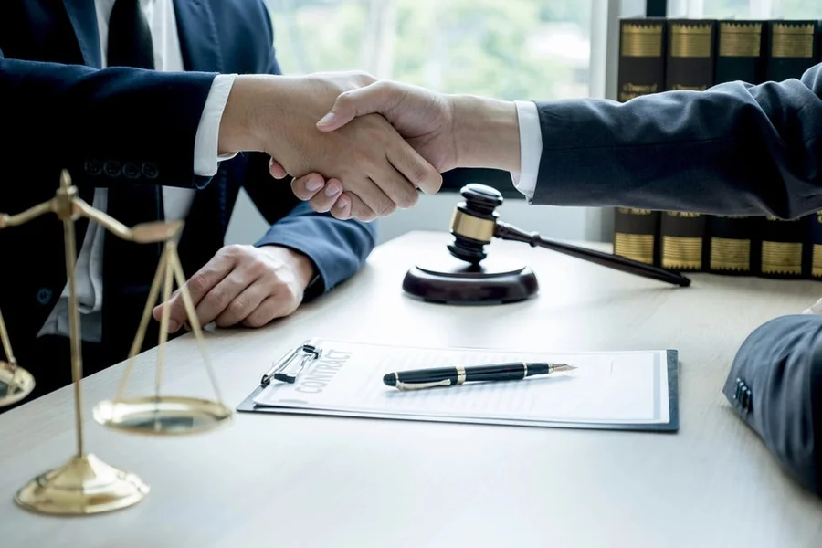 Divorce Lawyer