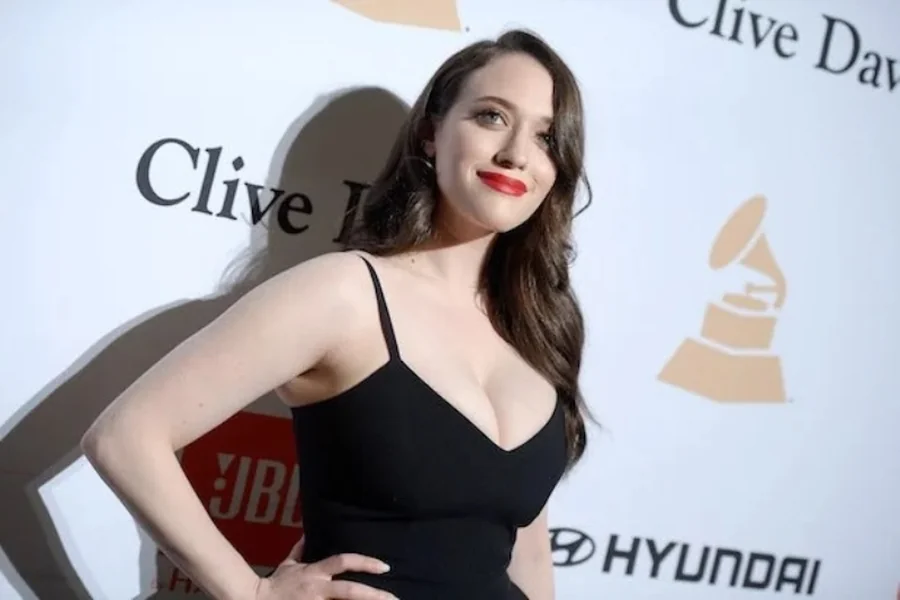Kat Dennings Height