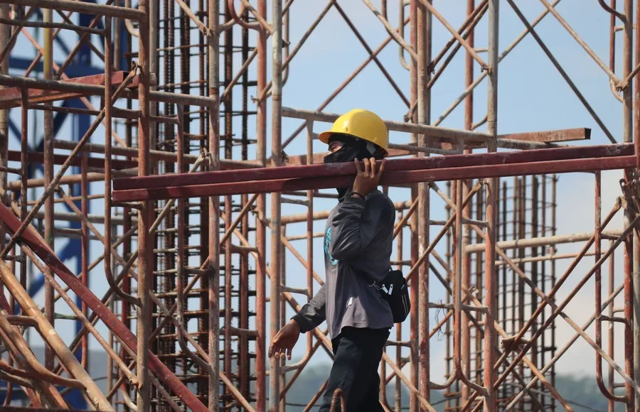 Contractor